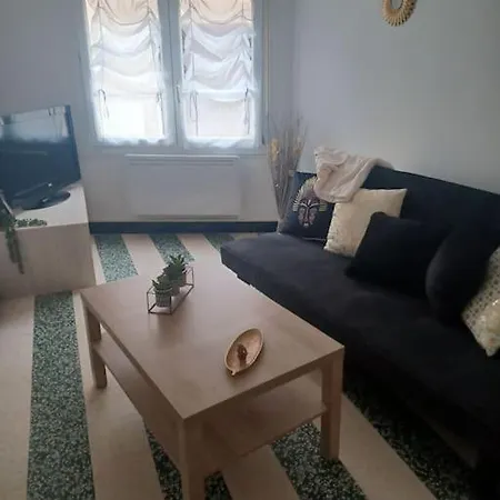 Jolie Maison Dans Les Corbieres بيت للعطل Capendu