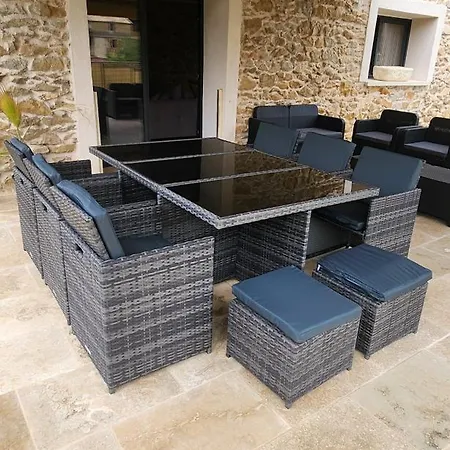 Holiday home Jolie Maison Dans Les Corbieres Tournissan