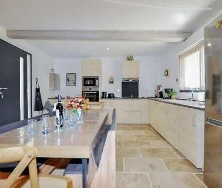 Jolie Maison Dans Les Corbieres Holiday home Tournissan